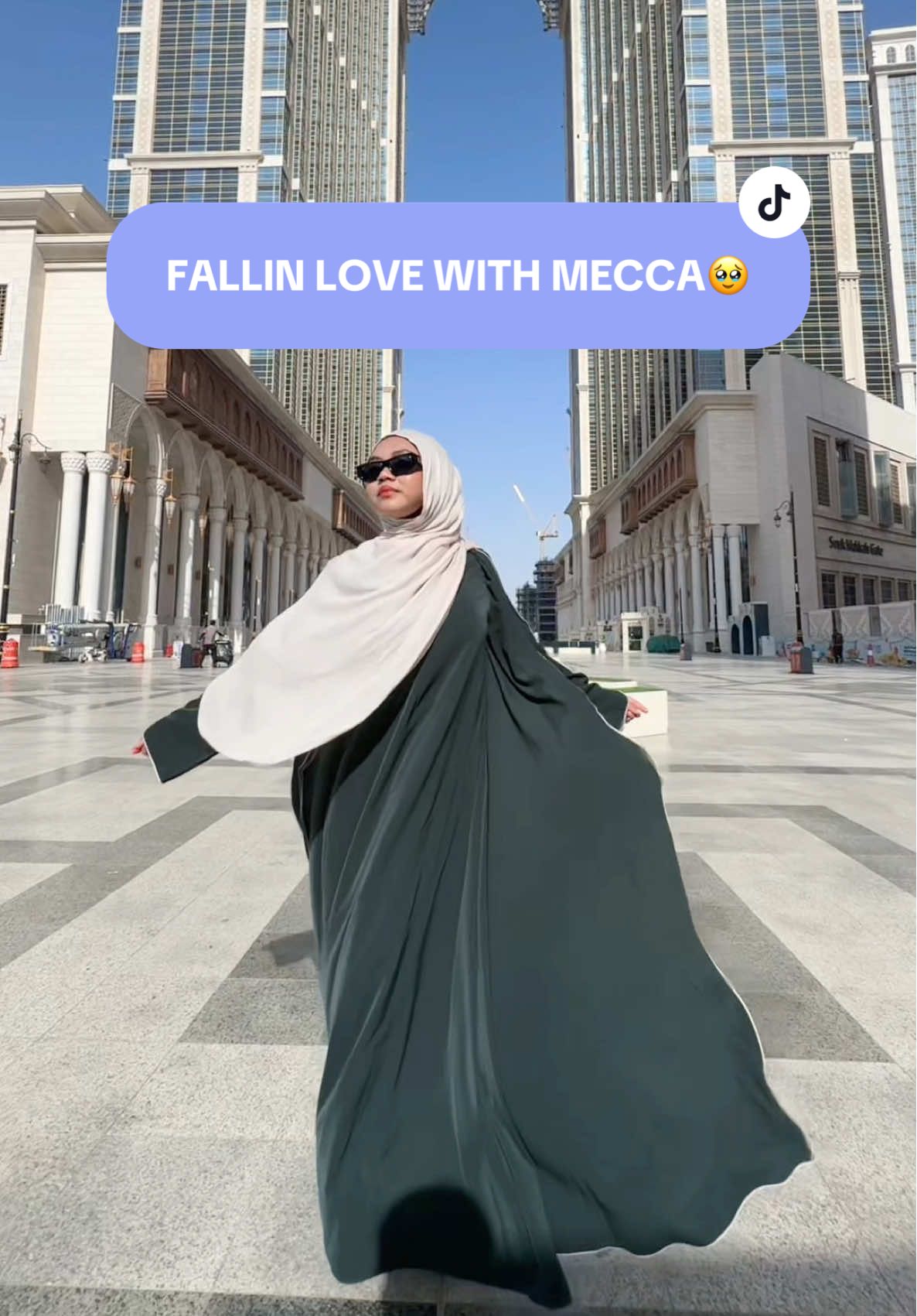 Fallin love with Mecca🕋✨ outfit from @Lozy Hijab 