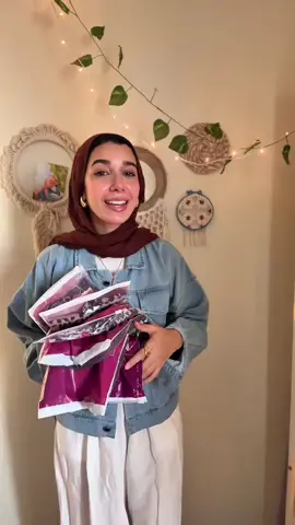 🎀✨ اللفات الحلوة دي؟ 🤍 كلها من كولكشن فريده حجاب الجديد 😍 💯 أكتر من 190 طرحة بألوان وأشكال مختلفة، ماتيريال شيفون تحفة تحلي أي أوتفيت ✨ 🔥 وأهم حاجة… أوفر 30% لفترة محدودة + توصيل سريع لحد باب بيتك في يومين أو 3 أيام بس 🚚💨 📌 مهما كان ذوقك، عندنا الطرحة اللي هتكمل شياكتك 👌 اطلبي دلوقتي من موقعنا قبل ما العروض تخلص ⏳ 💬 قولولنا في الكومنت… إيه أكتر لون خطف قلبك؟ 💖 💌 اطلب دلوقتي من الويب سايت قبل ما الألوان الحلوة تخلص ✨