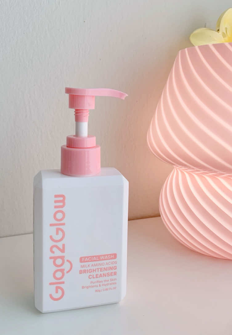 bye bye kotoran diwajah 👋🏻 #fashwash #milkcleanser 