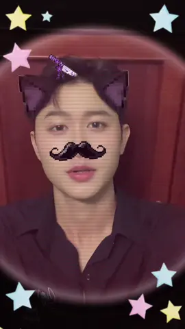 Cứ hẹ hẹ thôi ❤️