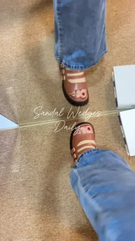 Coklatnya😣 #sandalwanita 