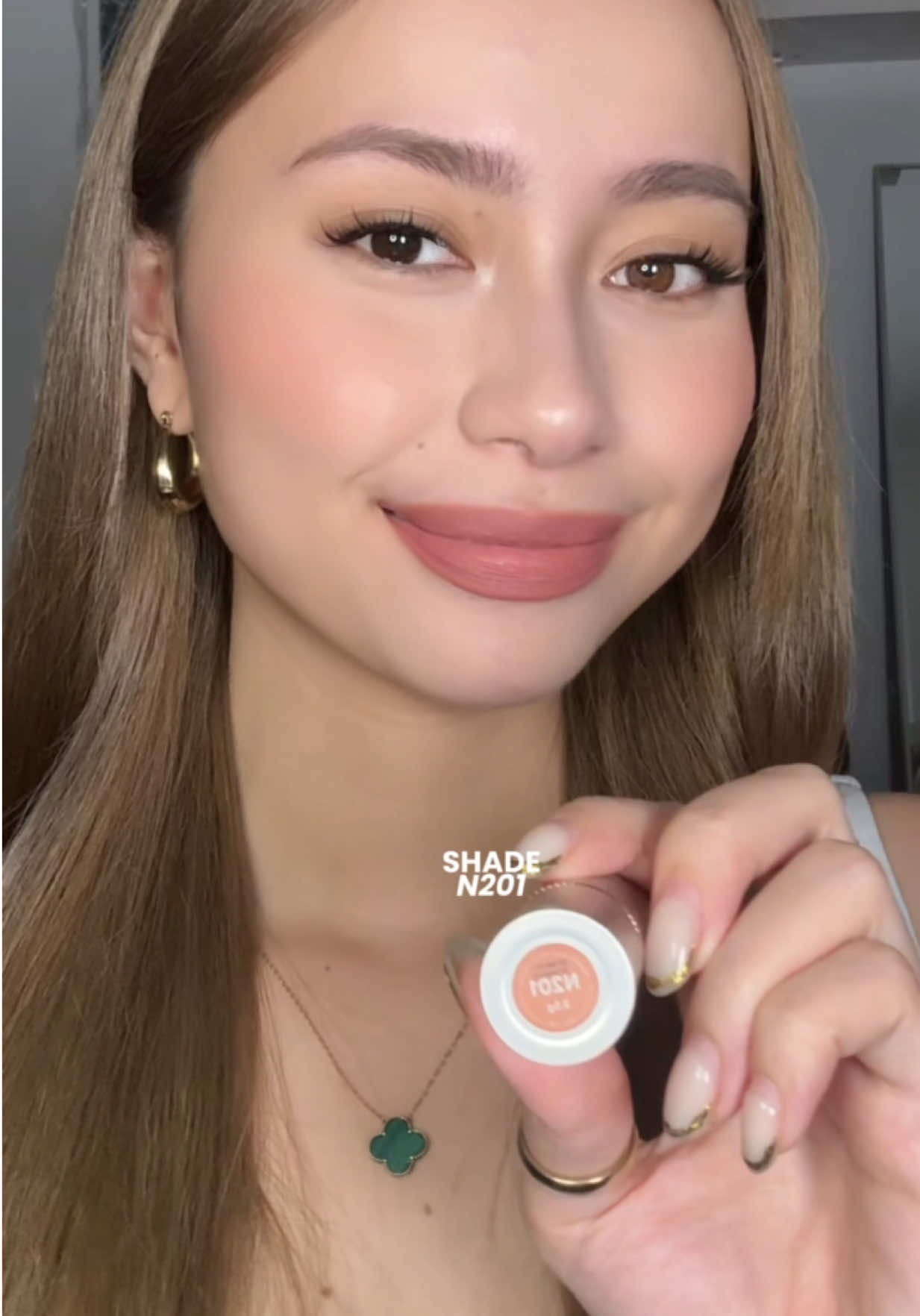 non-drying matte lippie 🤞 #mattelipstick #maange #maangemakeup 