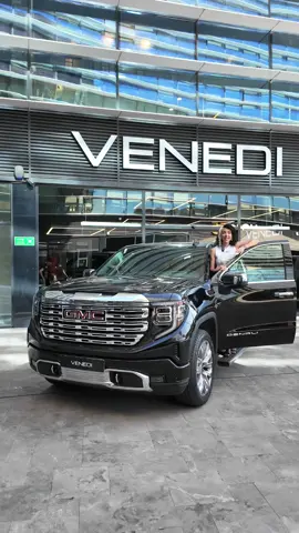 2022 GMC DENALI SIERRA 6.2 V8 6.150 KM! Araçla ile ilgili tüm detaylar için ; 0 (538) 047 40 27 numaralı telefondan bizlere ulaşabilirsiniz. #gmc #denali #gmcdenali #venediotomotiv 
