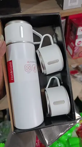 🥤 Vacuum Flask Set – Minuman Tetap Panas/Dingin Lebih Lama! Cocok untuk dibawa kerja, sekolah, traveling, atau piknik. ✅ Teknologi vacuum insulated – tahan panas & dingin berjam-jam 💎 Bahan stainless steel – kuat & anti karat 🧼 Mudah dibersihkan & aman untuk makanan/minuman 🎯 Set lengkap dengan cangkir & aksesoris praktis Bikin minum teh, kopi, atau air dingin jadi lebih nikmat kapan saja! Klik keranjang kuning sekarang 🛒👇 #VacuumFlask #TermosTravel #ShopeeAffiliate #TikTokAffiliate #PeralatanMinum 