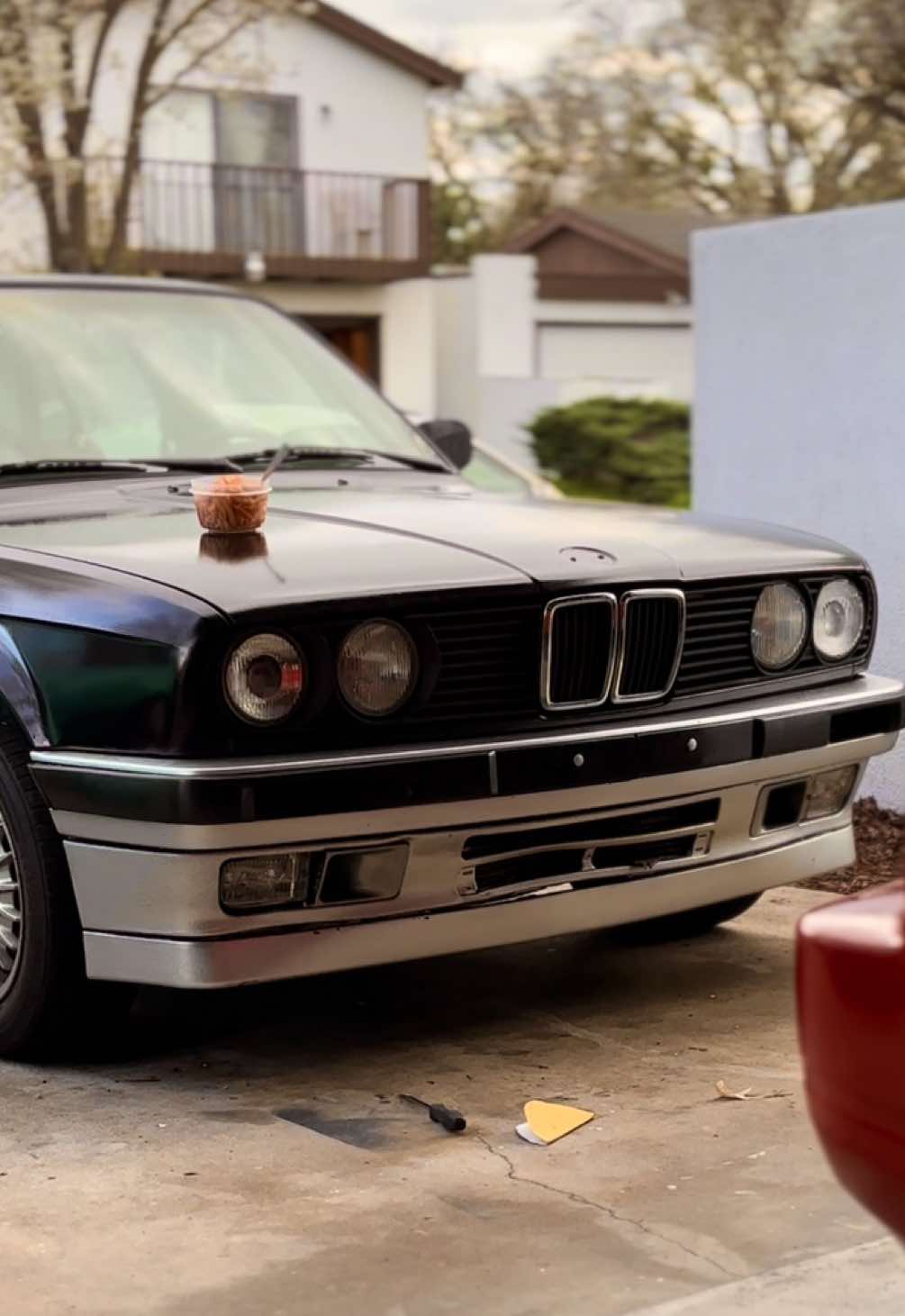 miss tuning a front lip #bmw #e30 #e30bmw #e30life #e30lifestyle 