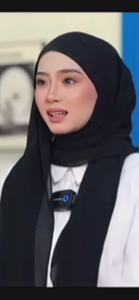 Others have the right to criticize you unfairly. And you have the right to ignore them. Let go of the people who dull your shine, poison your spirit, and bring you drama. Cancel your subscription to their issues. Keep smiling opie ❤️ Prove them wrong. We’re right behind your back 🤜🏻🤛🏻 #aisofie #syafiezoners #aiteam @Sofie 𐙚 