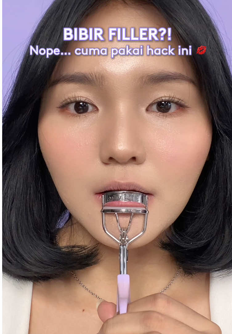 Boleh dicoba nih buat bibir lebih plumpy 😍✨ #somethinc #somethincmakeup #lipplumper #lippies #plumplips  