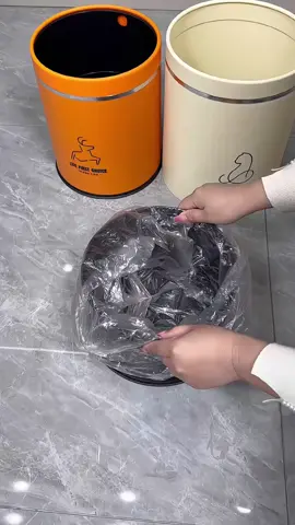 🏠 Neat & Easy Trash Solution 🔒 Automatic bag-holding design 🗑 Wide mouth for easy disposal 💪 Thick, durable material 🏠 Stylish and practical for any room ⚡ Quick bag change in seconds #HomeHack #TrashCan #HomeEssentials #LifeHacks #Organization #HomeGoals #CleaningTips #HouseholdItems #SmartHome
