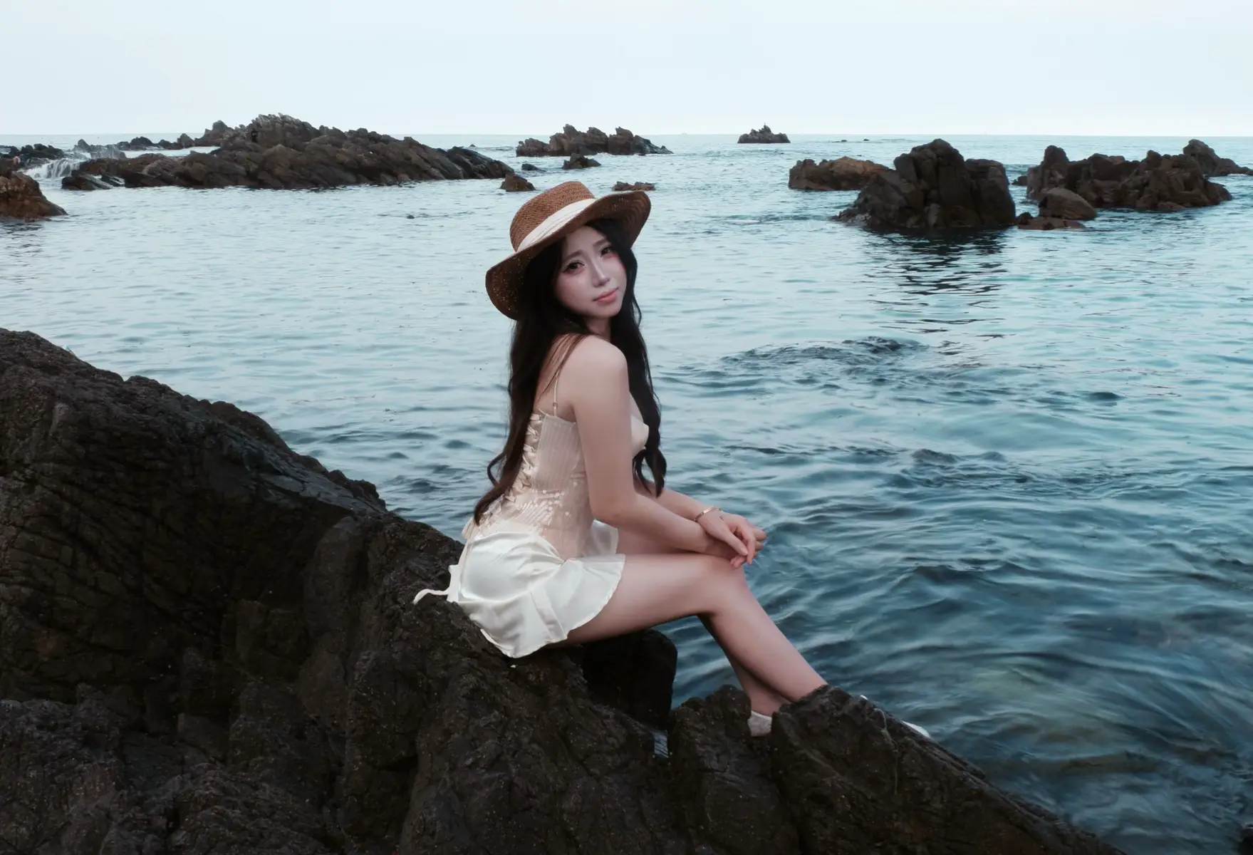 K chụp ptb nữa thì mời đoàn mình ra biển 🌊  #😝 