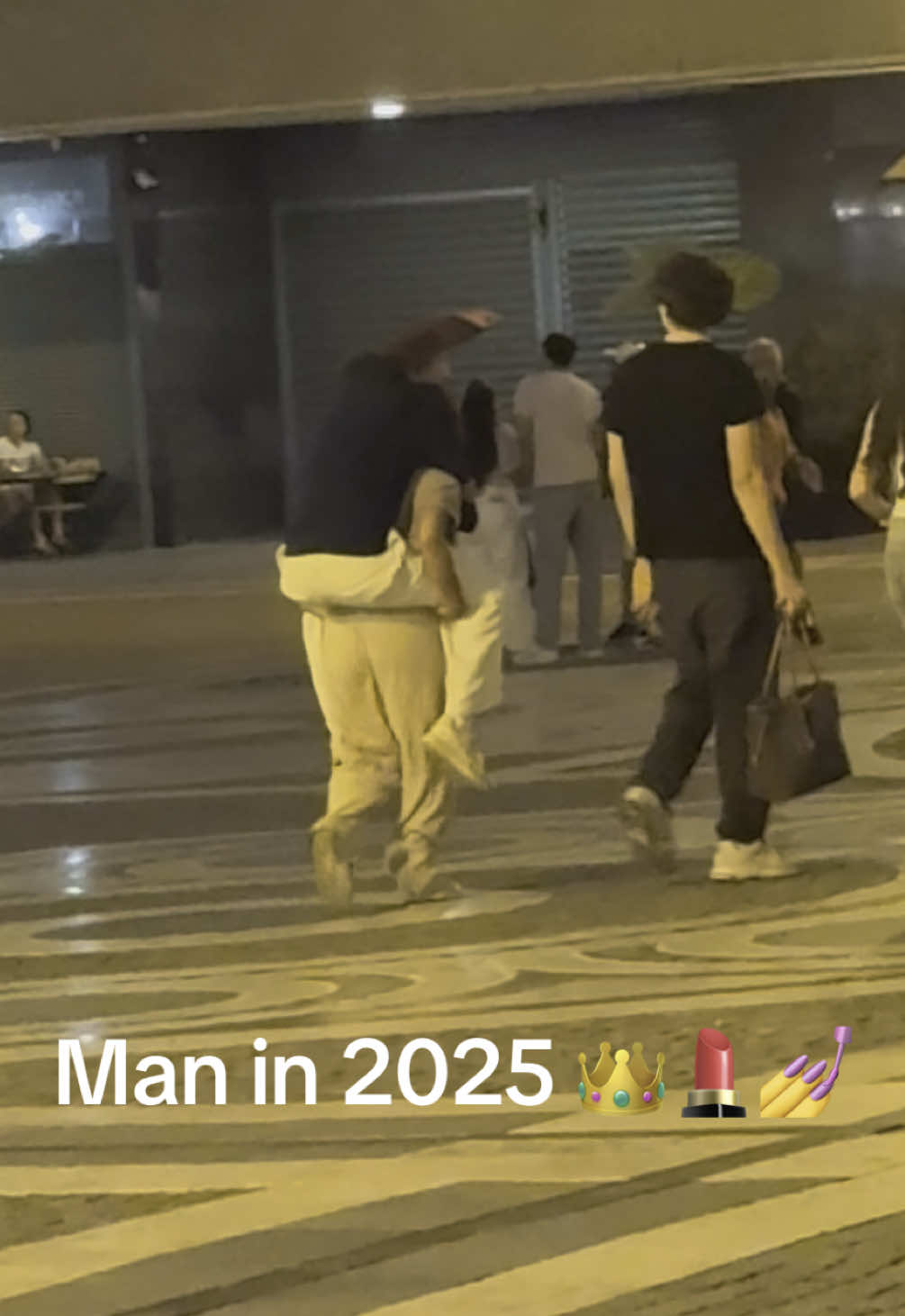 #fyp #viralvideos #relatblecontent #jet2holidays #magyartiktok #shqiptaretneperbote🇦🇱🌍 #budapest 