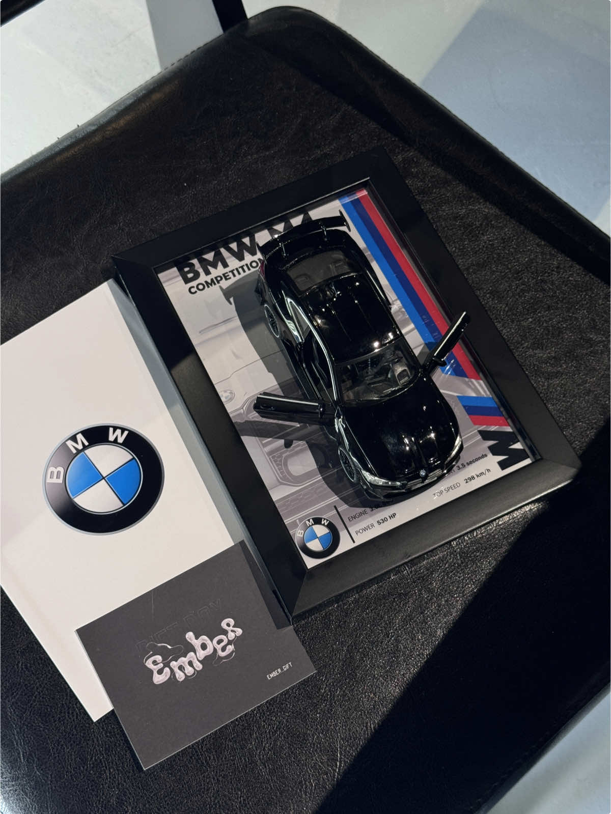 gọi  1 tiếng bà xãa đi bmw với em không là vấn đề gì luonnn 😘 #mohinhxe #giftbox #khungxemohinh 
