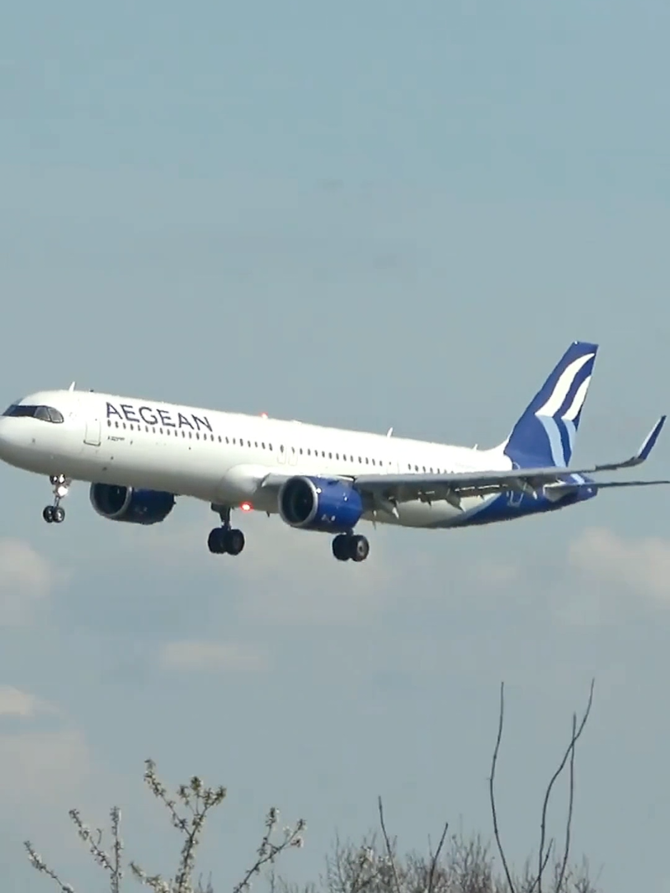 Trả lời @linhanhphuongthao  #maybay  #a321 #eagean #khoclancuoi #nhactamtrang 