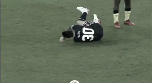 التفاعل 😑💔 #fcbarcelona #messi #Neymar 