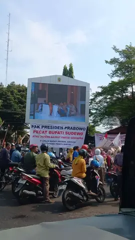 H-1  #simpang5pati  #pendopokabupatenpati 