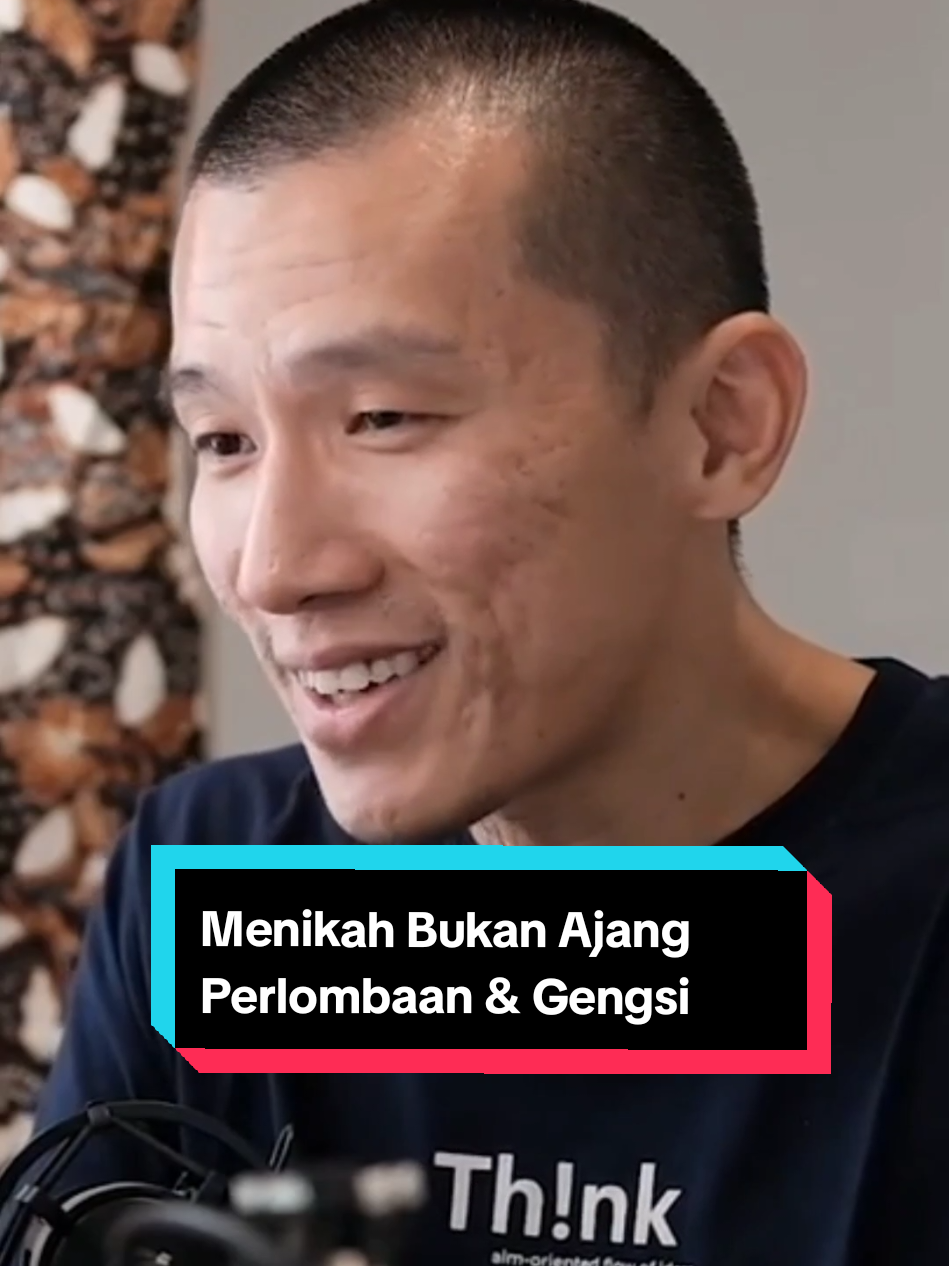 Orang-orang yang beriman menjadikan nikah sebagai sebuah ibadah, bukan ajang perlombaan dan gengsi. #ustadzfelixsiauw #ngajijomblo #nikah #nasihat #fyp 