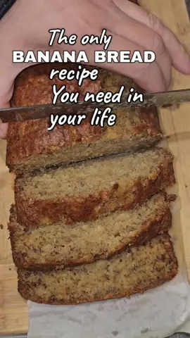 The best Homemade Banana Bread. INGREDIENTS: 1 1/2 c self raising flour 1 tsp salt 1 tsp baking soda 4 over ripe bananas 2 eggs 1 cup brown sugar 1/2 cup milk 115g butter melted 1 tsp vanilla extract *Baking time is 40 ninutes in a preheated oven at 175 degrees celsius. #bananabread #banana #bananabreadrecipe #homebaking #fyp 