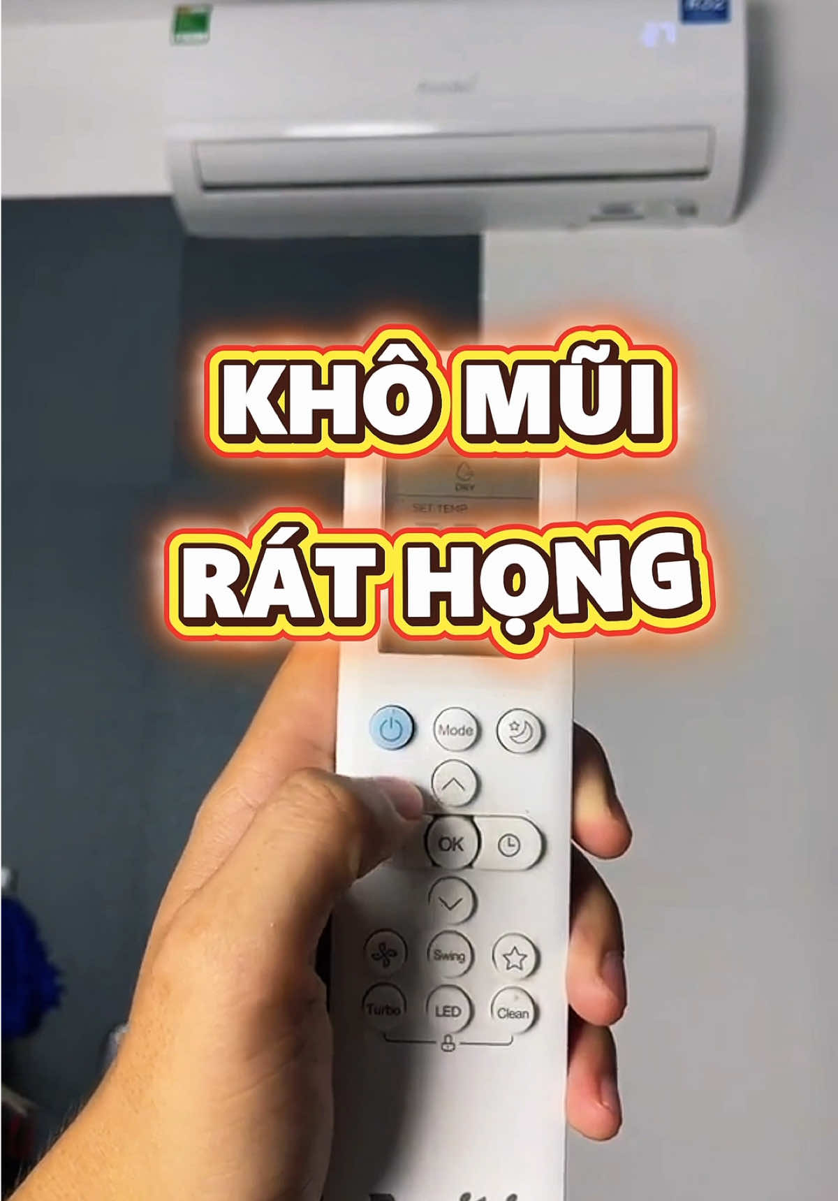 Máy tạo độ ẩm cho phòng ngủ tiện quá #khanghatay #mayxongtinhdau #maytaodoam #mayxongtinhdauphongngu 