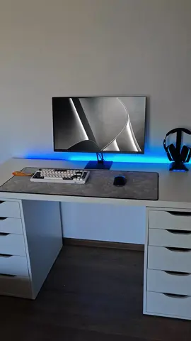 What should I change about my gaming setup? 🖤💙 #competitivesetup #competitive #whitesetup #bluesetup #compsetup 