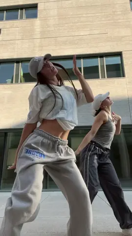 Good morning world!! 🌎 Today is another full dance training type of day! Our fav.😁✌🏻 Tell us in the comments what’s your sport!    Bon matin tout le monde!!🌎 Aujourd’hui, c’est une journée complète d’entrainement de danse pour nous. Notre type de journée pref!😁✌🏻 Dites nous dans les commentaires quel est votre sport!  We are @Ophé and @annflo_begin dancers and sisters from Canada 🇨🇦  Dc: OTTC #beginsisters #fyp #dancevideo   #sisters #tiktokquebec 