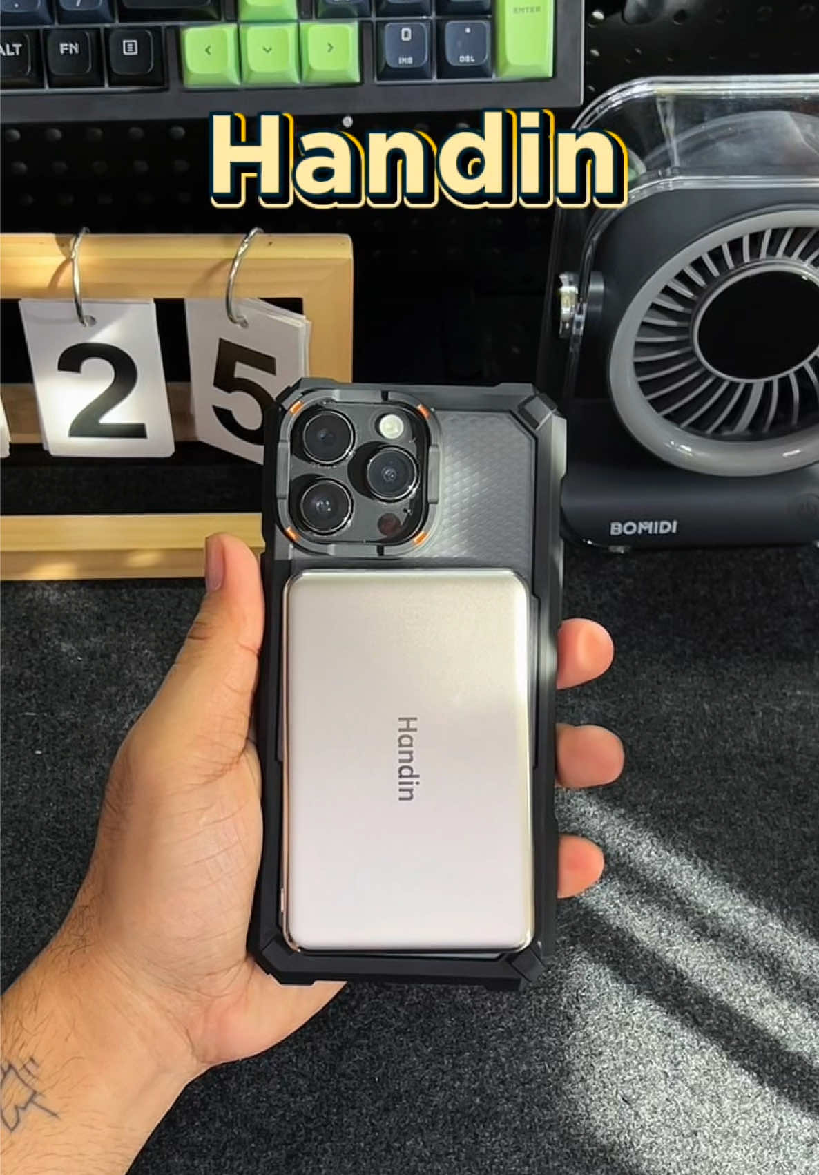 #handin #handinpowerbank #magneticpowerbank #ultraslimpowerbank #powerbank 