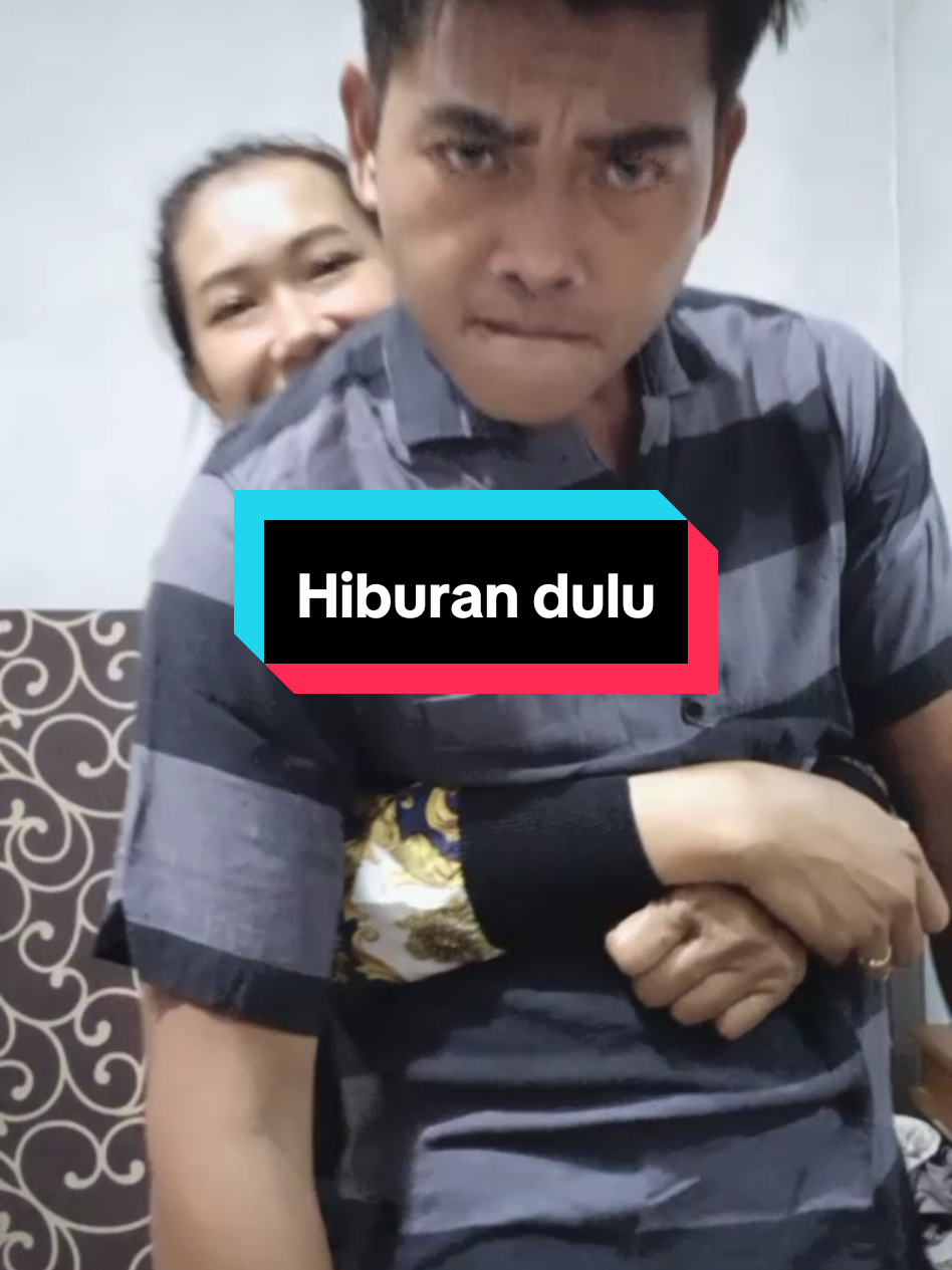 ada atau gak ada tetap ku sayang😃😃#promomakanmerdeka  #couplegoals #pasutri #fyp #viral #hiburan 