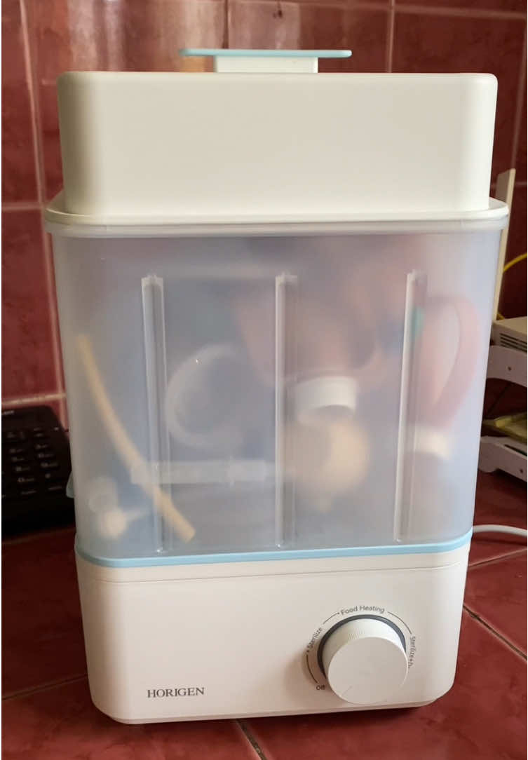 Inlove with this product. Literal na deretso gamit after ma sterilize at dry from @Horigen  #fyp #foryoupage  #horigensterilizerandbottledryer  #horigensterilizerreview #sterilizerrecommendation 