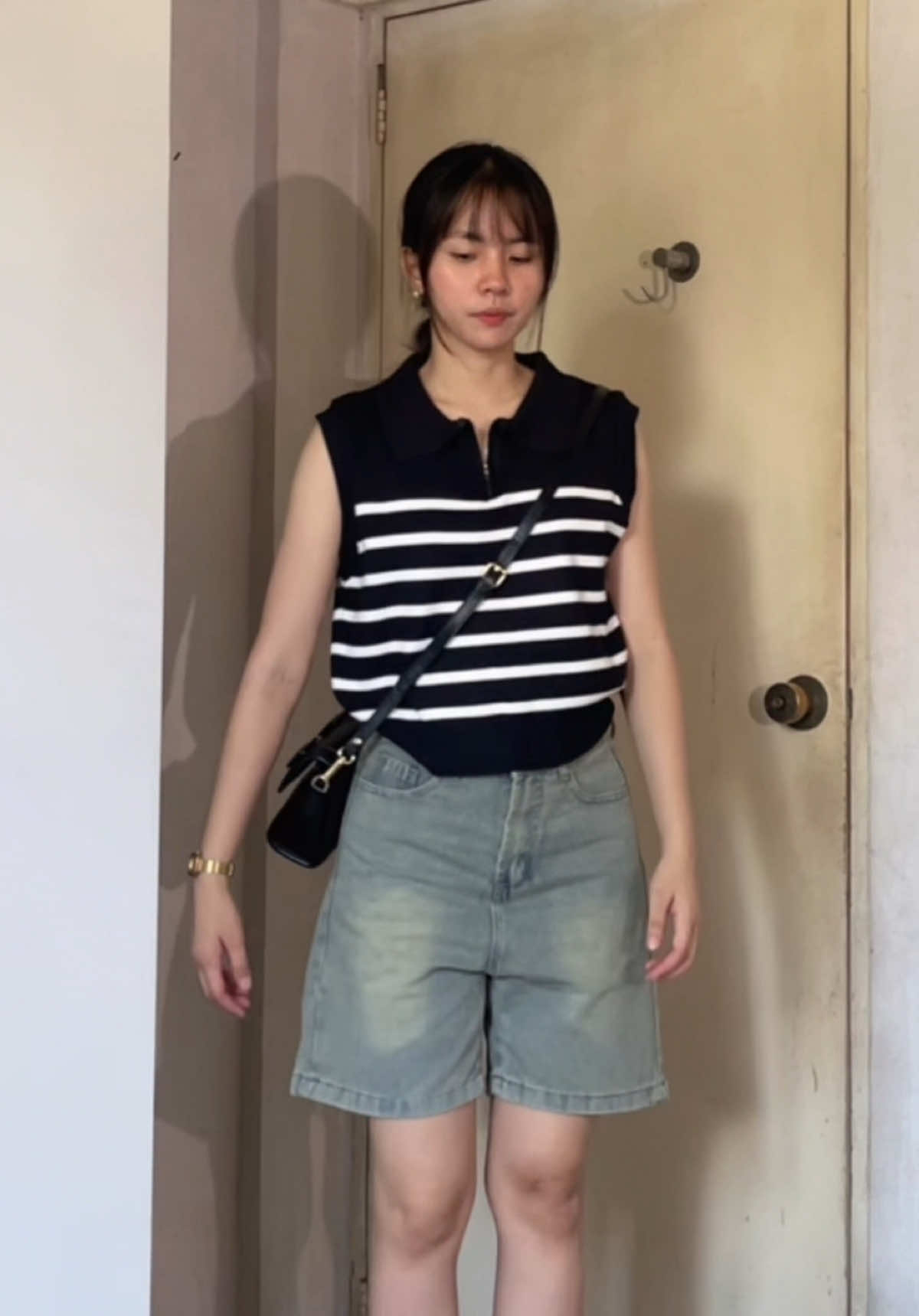 style these jorts with me. #jorts #denimshorts #outfitinspo #OOTD #fyp 