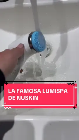 ✨ ¡La limpieza facial nunca fue tan pro! ✨ Descubre por qué la **#LumiSpa** está revolucionando el cuidado de la piel. Piel más suave, luminosa y libre de impurezas en solo 2 minutos al día. 😍 ¿Ya la probaste? ¡Los resultados hablan por sí solos! 💦💖#LumiSpa #Skincare #RutinaFacial #CuidadoDeLaPiel #AntesYDespues #GlowUp #nuskin #paratii #videoviral #masde40años #lumispanuskin 