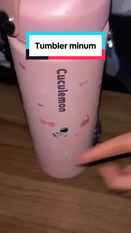 Tumbler minum tahan air dingin dan panas, warnanya lucu lucu dan ini worth to buy sih di harga segituu #tumbler #tumblerviral #tumblertahanpanas #tumblermurah 