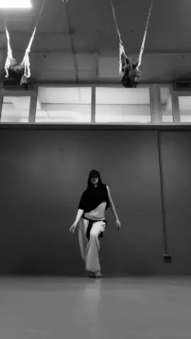 streets  by me #dancer#choreographer#dance#highheels#choreography