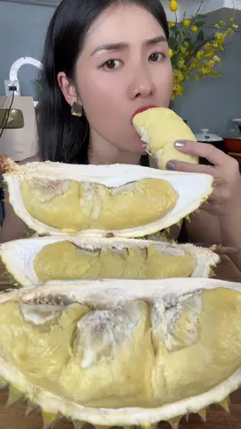 Mấy đứa lâu ngày k ăn sầu riêng mukbang kiểu#xuhuong #xuhuongtiktok #trending #viral #viraltiktok 