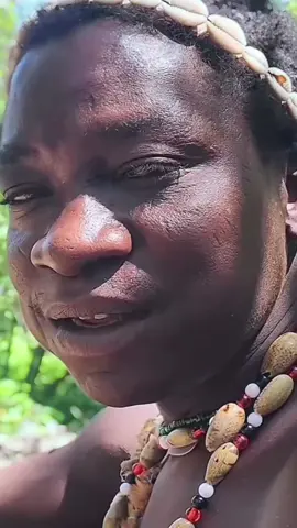 The sound of dudukwe is unmistakable 😂 #hadzabe #hadzabetribe #dudukwe #chabaandudukwe #dudukwesound 
