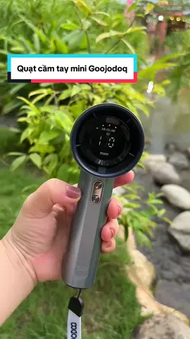 Quạt mini cầm tay #goojodoq pin trâu quạt xinh và xịn lắm nè mùa hè nóng nực săn ngay e này là chân ái lắm nè #metinbanhang #muataitiktok #giadung #giadungtienich 