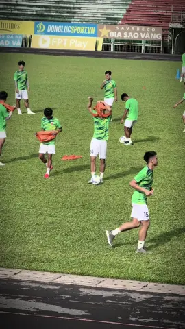 #CapCut Người hùng U20 World Cup- Thường Châu(Trung Quốc ) 2018, The Công Viettel : Nguyễn Trọng Đại tìm lại phong độ, tập luyện chuẩn bị mùa giải mới trong màu áo CLB Long An Giải hạng nhất 2025-2026 #xuhuongtiktok #fyp #foryou 
