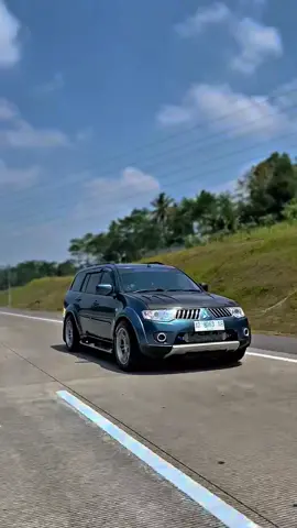 Pajero ops gass tipis tipis blue Rs 4d56 merdeka Run #fyppppppppppppppppppppppp #xyzbca #pajerosport #4d56 #fypage  Shoot @whiteclean_ge8 