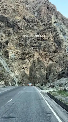 ⛰️TAJIKISTAN  ✨ Там, где дорога встречается с небом… Таджикистан открывается во всей своей величии. Горы, облака и бесконечная свобода.  #таджикистан #дорога #горы #айни #худжанд #душанбе #природа 
