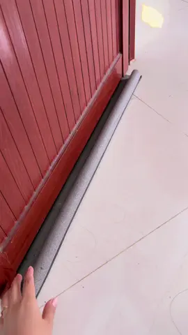 Tôi vừa biết cái miếng để chặn cửa cho mở máy lạnh hay con này con kìa bò vô cũng k được nha, chắn ngay cửa rồi không khí cũng không lọt vào #video #xuhuong #tiktok #dadung 