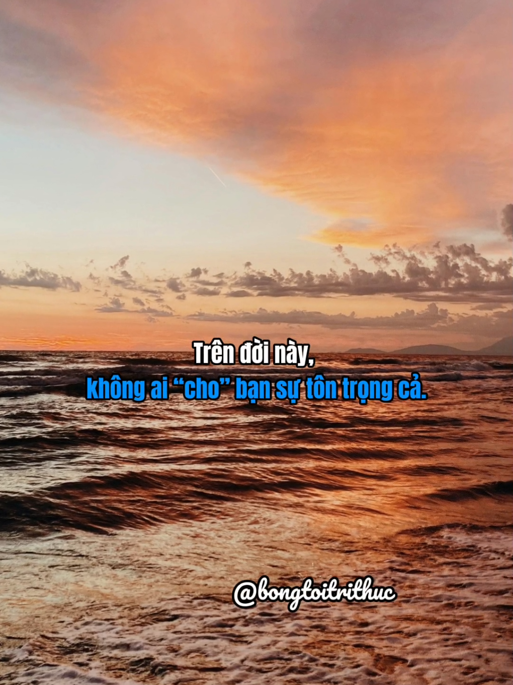 Đừng xin quyền được nói. Hãy tạo ra giá trị đến mức không ai dám ngắt lời.. #bongtoitrithuc #tamlyconnguoi #phattrienbanthan #hoctapsuotdoi 