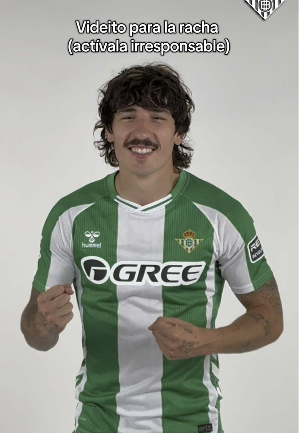 Para que sigas con tu racha 😜👊🏼 #RealBetis #Racha #DeportesEnTikTok #tiktokfootballacademy #FootballKit