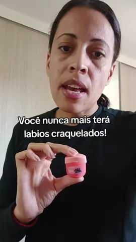 💋 Lábios macios, hidratados e protegidos o dia todo! O LipBalm Febella com vaselina é o seu aliado contra o ressecamento. ✨ Experimente e sinta a diferença já na primeira aplicação! 🛒 Garanta o seu agora — link na bio! 📦 Aproveite enquanto tem estoque! #febella #vendastiktok  #tiktokshop  #cuidadospessoais  #belezafeminina 