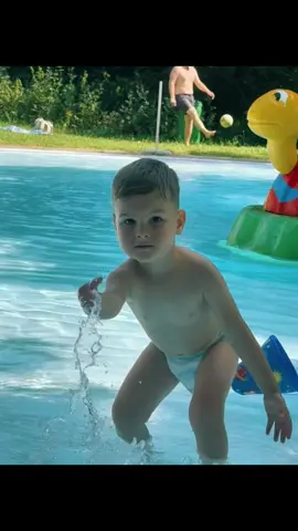 Ești copilul meu iubit❤️#iubirealuimami💙🤱🥰 #bebe #Ianis #teiubesc❤️🧸🥰🍯🔙 #sufletul_meu👑 