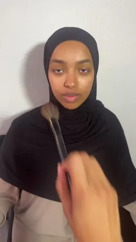 #DramaticGlam #FullGlam #SanDiegoMakeupArtist #SanDiegoMUA #HudaBeauty                  