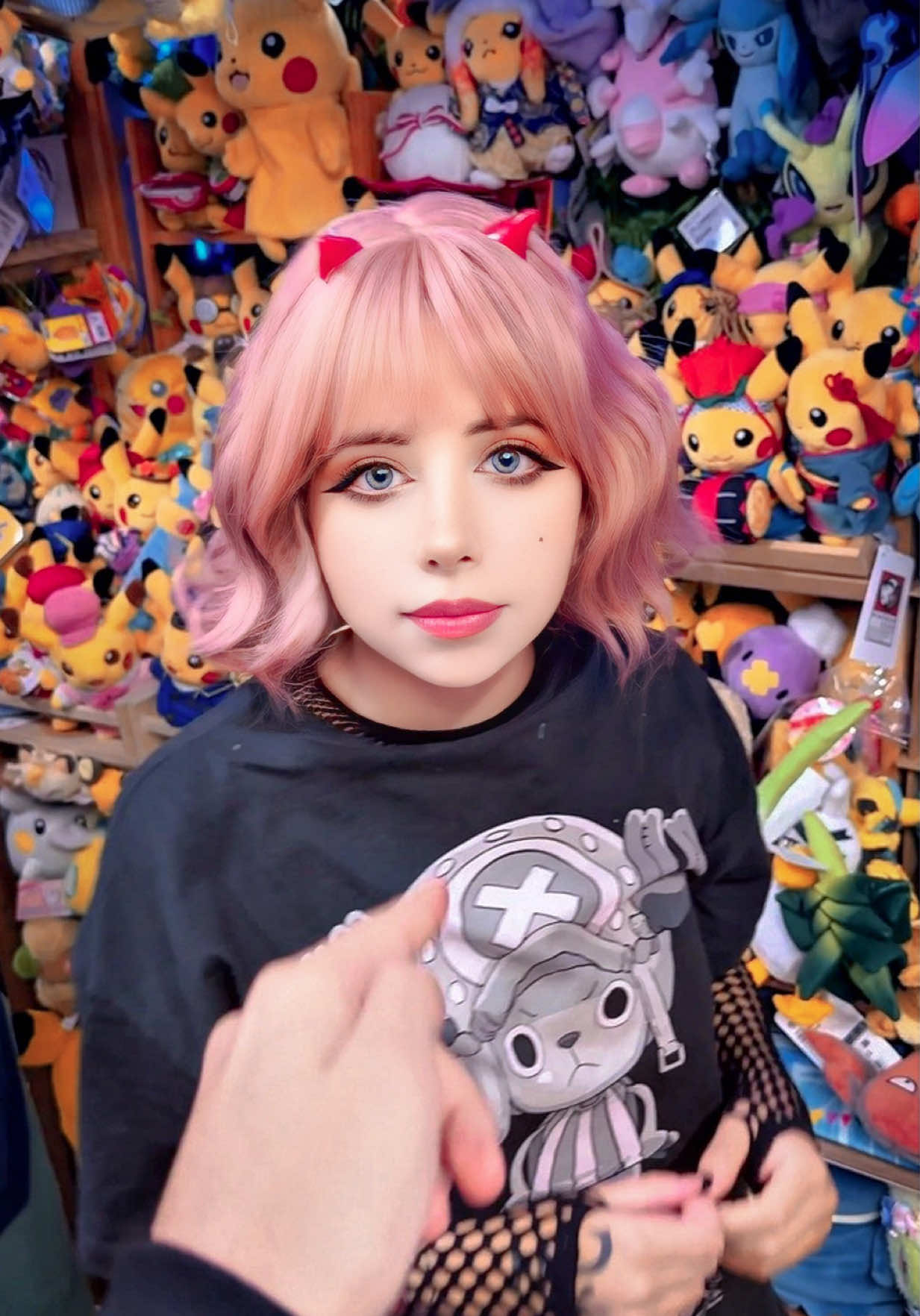 cielos no lo sé viejo 🤷🏻‍♀️👴😈@Pokeshop Center México  . . . #pokemon #pikachu #otaku 