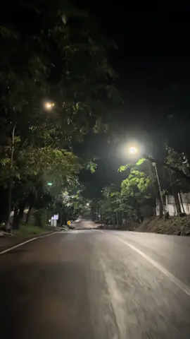 Ada yang suka night ride lewat jalanan ini? Apa kenanganmu bersamanya di jalanan ini? #semarang24jam #semarangstory #semarang #fyp #xyzbca 