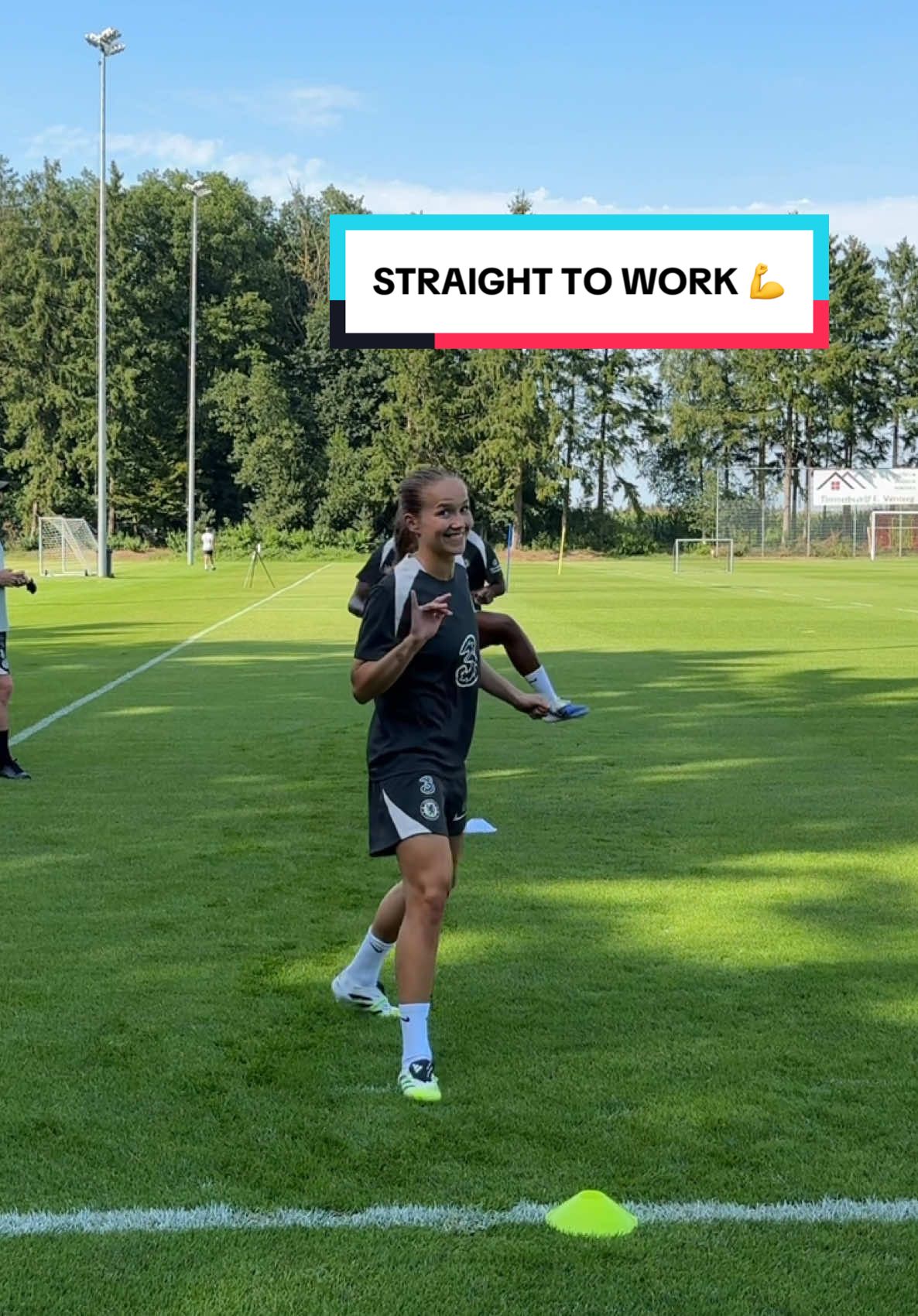 Straight to work in the Netherlands. 💪 #chelsea #chelseafc #woso #football 