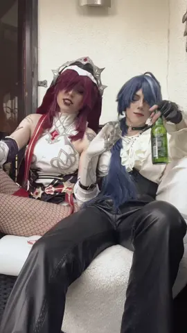 Most normal conversation after it hits 12pm at the tavern // Kaeya is @elisha🦇 #rosaria #rosariacosplay #kaeyaalberich #kaeyaalberichcosplay #genshin (it’s all fake!!!)
