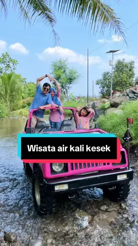Wisata air kali kesek semarang emang keren, selain harganya murah, panoramanya luar biasa