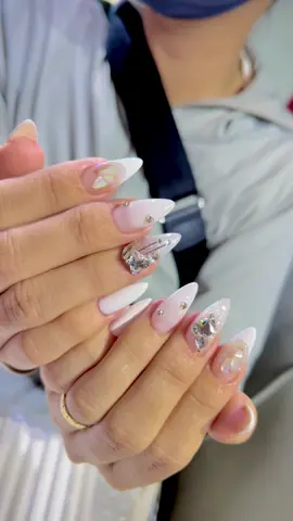Nhà má mười mấy công ruộng nàaaa … 🫶🫶#Nalamnail #naildesign #nailđínhđá #tiệmnailnúphẻm #xh 