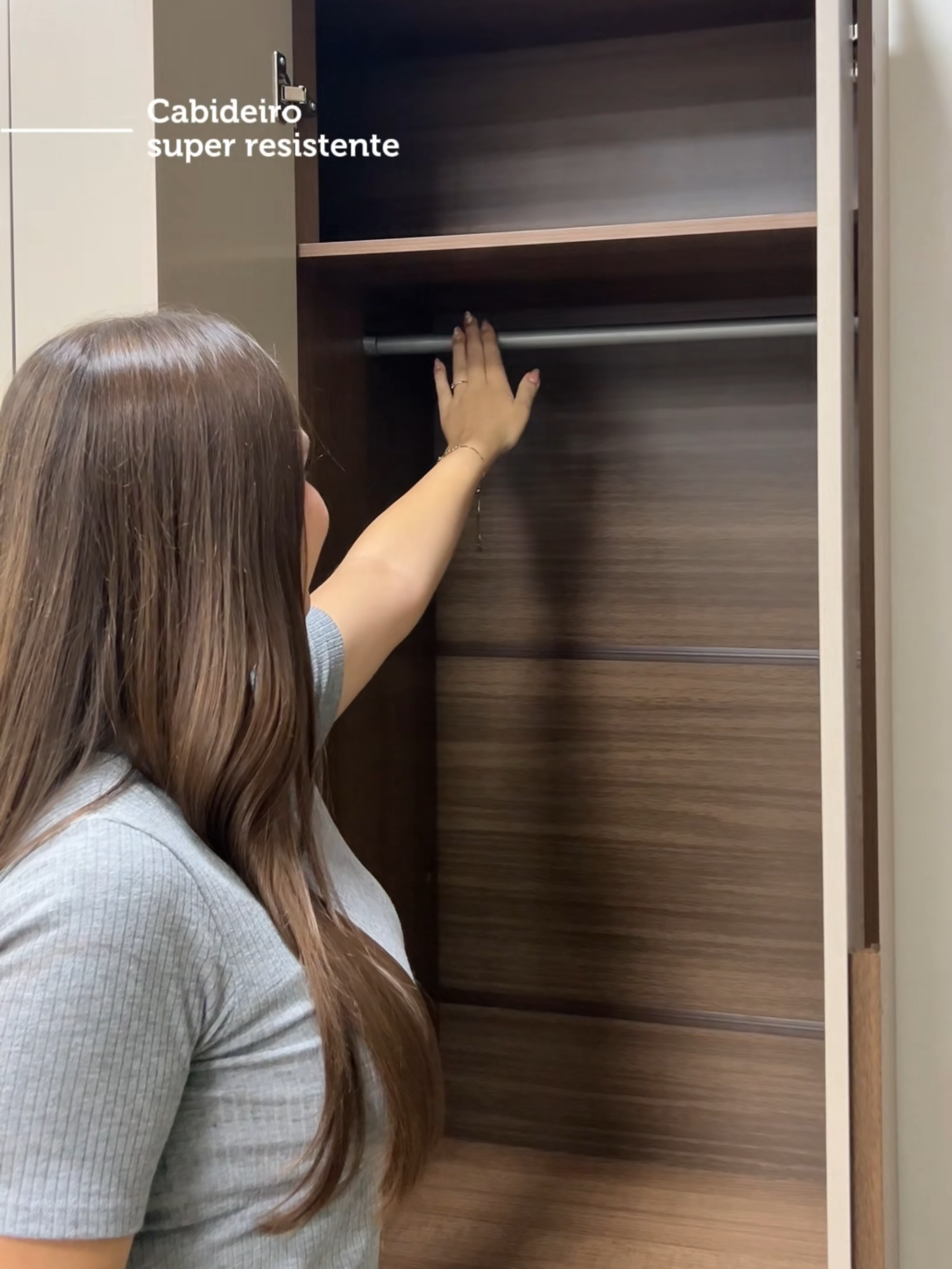 O guarda-roupa que você pediu chegou! 👏 Apresentamos o novo modelo Vênus: com portas batentes e com amortecimento para mais conforto e praticidade no dia a dia. Um design incrível para transformar o seu quarto. Confira todos os detalhes em madesa.com ✨ #madesa #móveis #guardaroupa #quarto #closet #decoração #móveisparaquarto