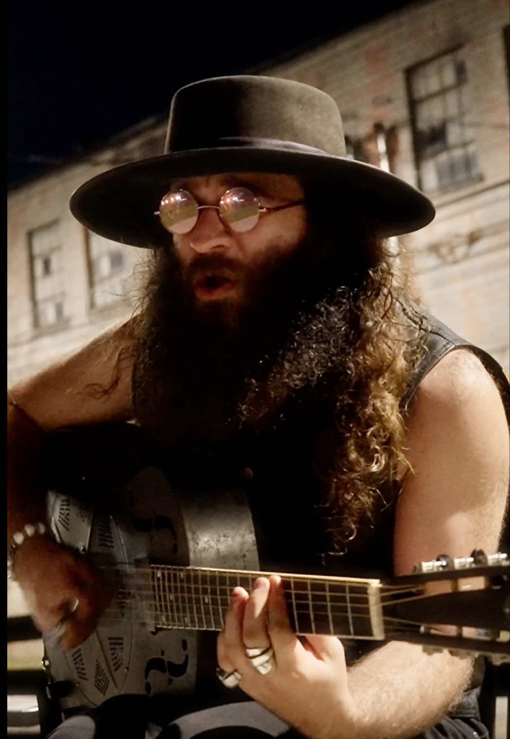 🎻 Settin’ down his bow and whippin’ out his pick, our fiddle player @LightninLuke , the creative mind behind our tune “Departed”, puts his own twist on this original track from our album Unholy Hymns 🎵🎶🖤 📸 @bryonjeremy   #folk #folkmusic #americana #darkfolk #alternative 